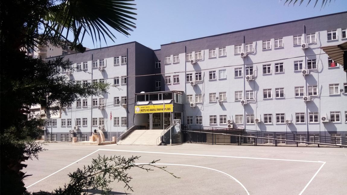 Mezitli Kız Anadolu İmam Hatip Lisesi Fotoğrafı